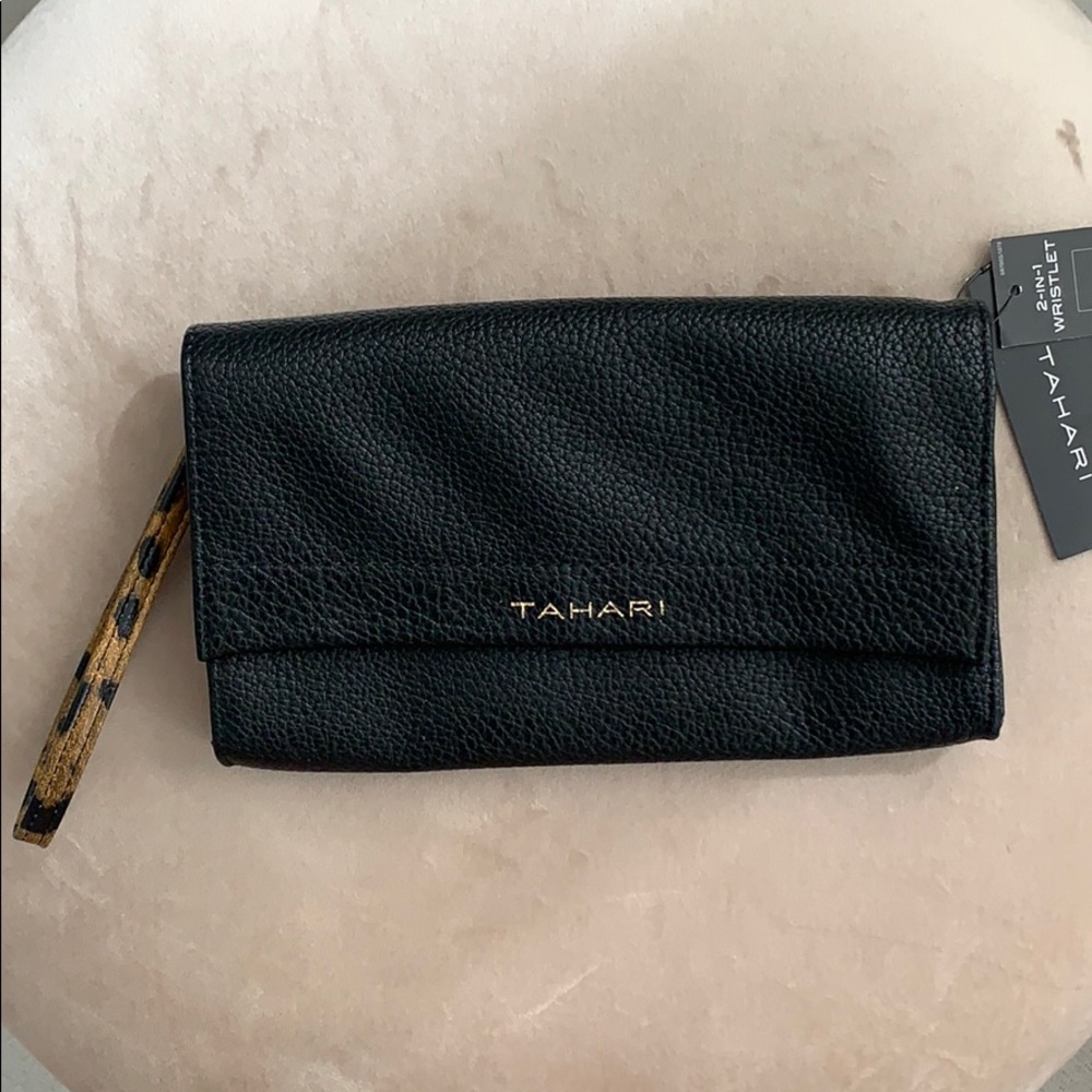 Cute clutch and wristlet 2in1